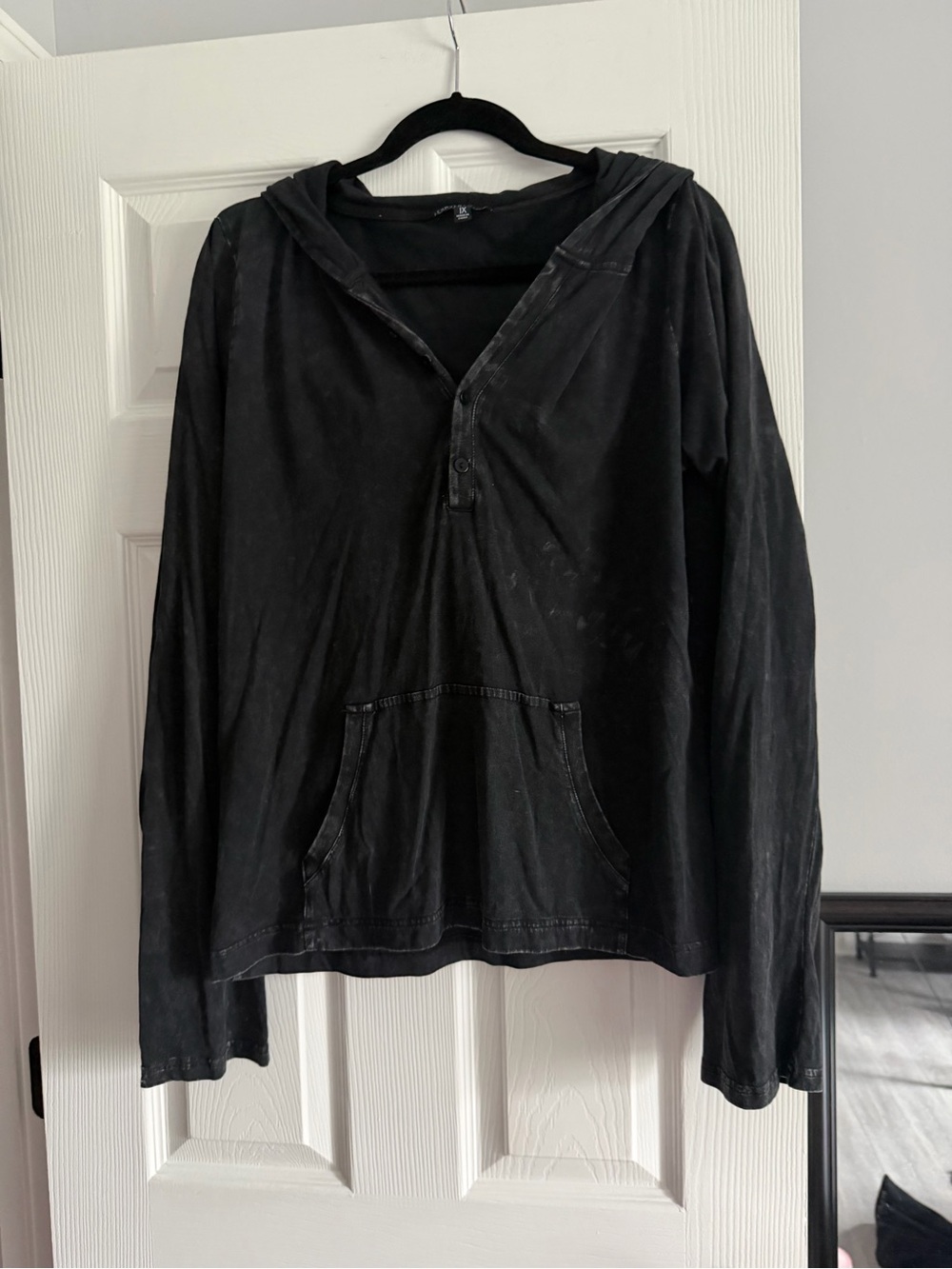 NWOT Current Mood Black Hooded Henley Pullover
